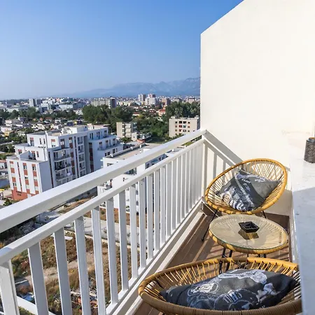 Apartment Luxury Rooftop In Astir *