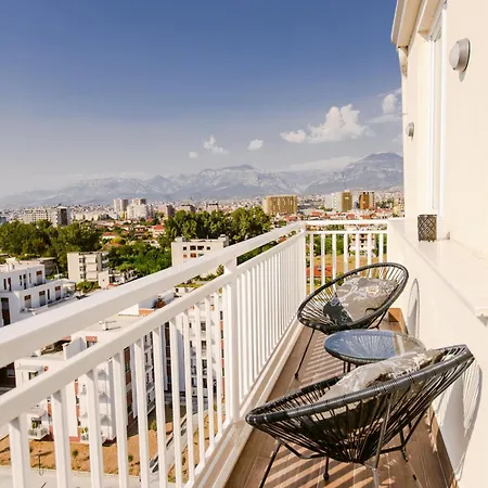 Luxury Rooftop In Astir Тирана
