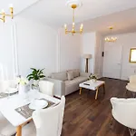 Apartment Luxury Rooftop In Astir