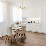 Luxury Rooftop In Astir Apartment