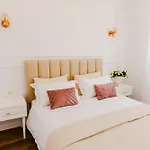 Apartment Luxury Rooftop In Astir Tirana