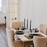 Apartment Luxury Rooftop In Astir Tirana