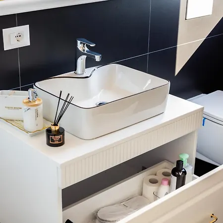 Apartament Luxury Rooftop In Astir
