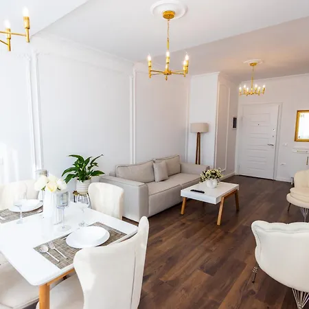Apartament Luxury Rooftop In Astir