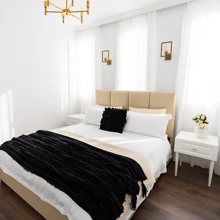 Luxury Rooftop In Astir Apartament *