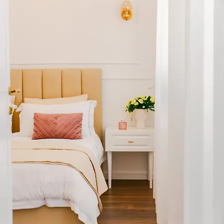 Luxury Rooftop In Astir تيرانا