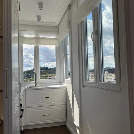 아파트 Luxury Rooftop In Astir *