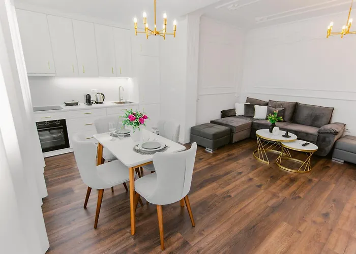 Apartamento Luxury Rooftop In Astir Tirana