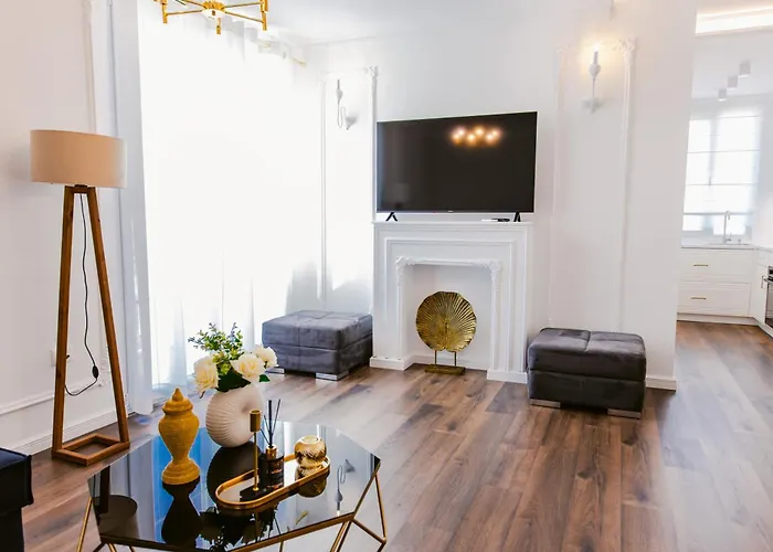 Apartamento Luxury Rooftop In Astir